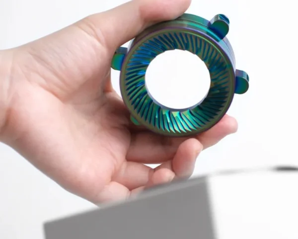 Титаниево покритие на Varia VS6 Hypernova Titanium 58 mm ножове
